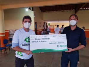 fotos-de-rio-brilhante