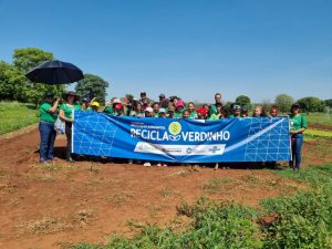 verdinho-em-brasilandia-na-praca-da-pedra